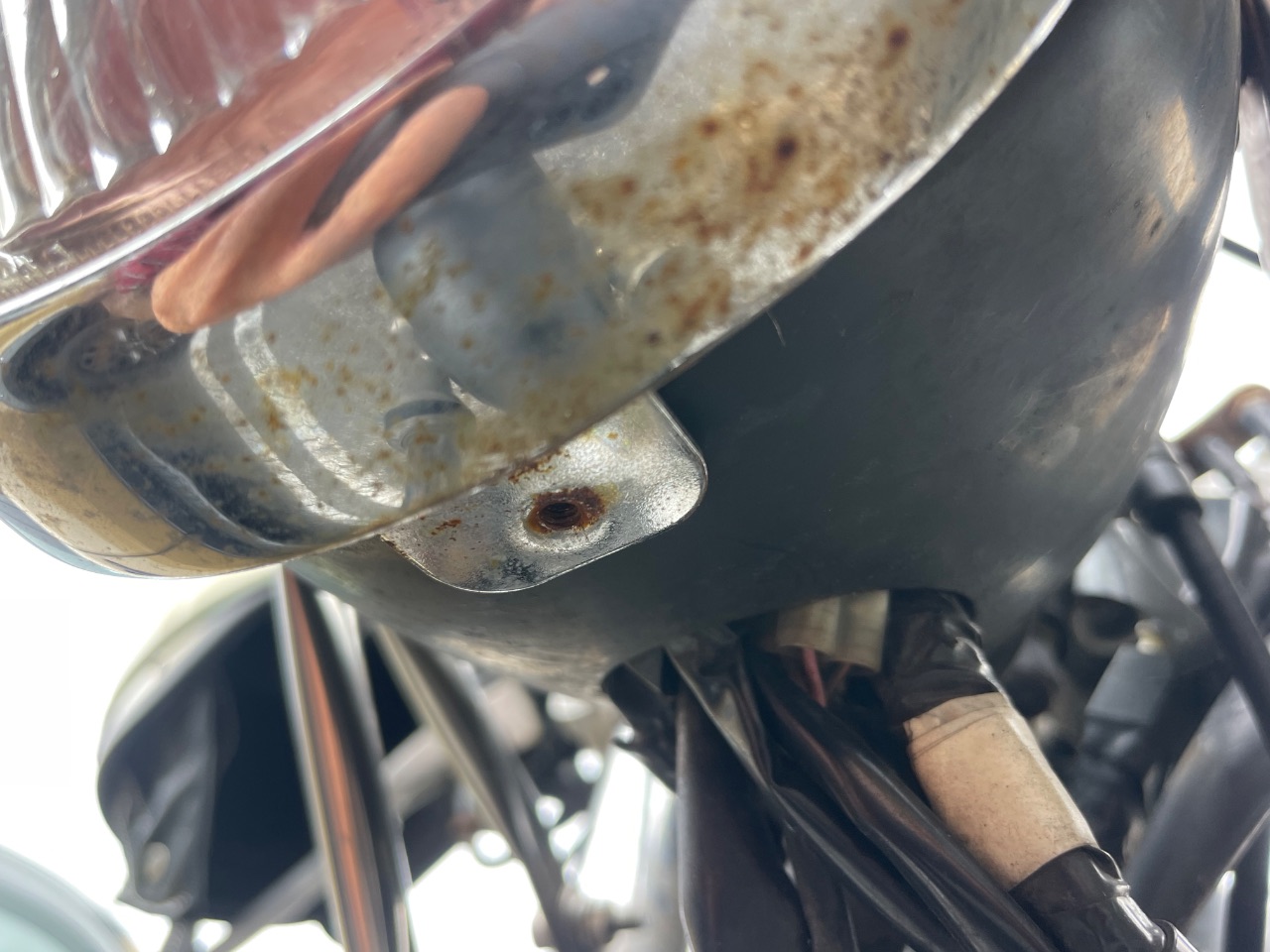 CB400SS ヘッドライト交換